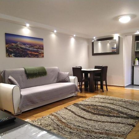 Laguna Apartment Belgrade Extérieur photo